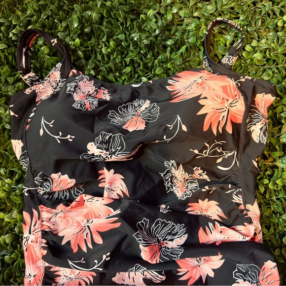 FirPearl Black and Pink One Piece Swimsuit with Tropical Design NWOT - Picture 2 of 7